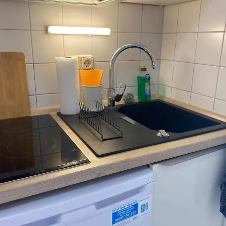 Charming - Balcony - Wifi - Kitchen Appartement