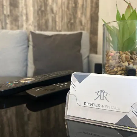 アパート Charming - Balcony - Wifi - Kitchen