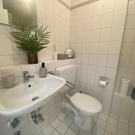 Апартаменты Charming - Balcony - Wifi - Kitchen Магдебург