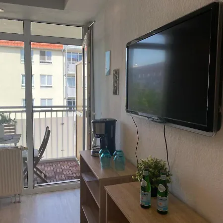 Charming - Balcony - Wifi - Kitchen Апартаменты *